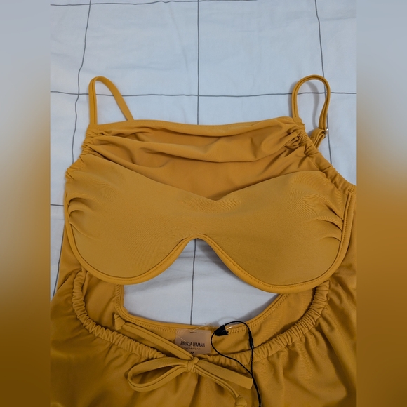 Andrea Iyamah Tiaca One-piece Swimsuit Cut-out Sunshine Yellow size M - Picture 6 of 11